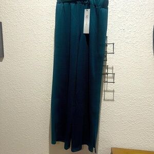 DG Downtime wide leg pants